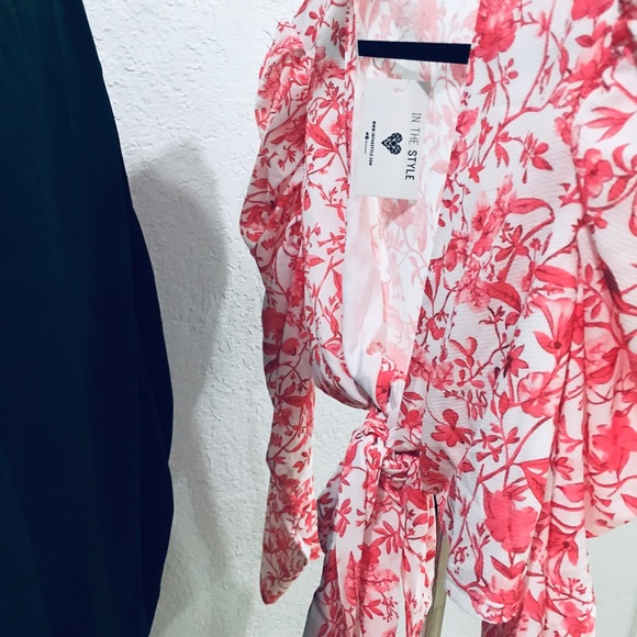 Lorna Luxe chinoiserie Peekaboo back top  top beautiful top size NWT UK 18 - Picture 10 of 16